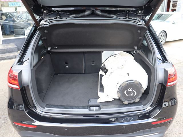MERCEDES BENZ B class