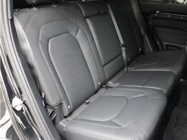 ROVER DEFENDER