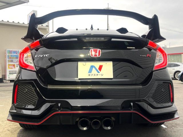 CIVIC hatchback