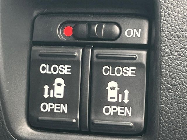 N BOX