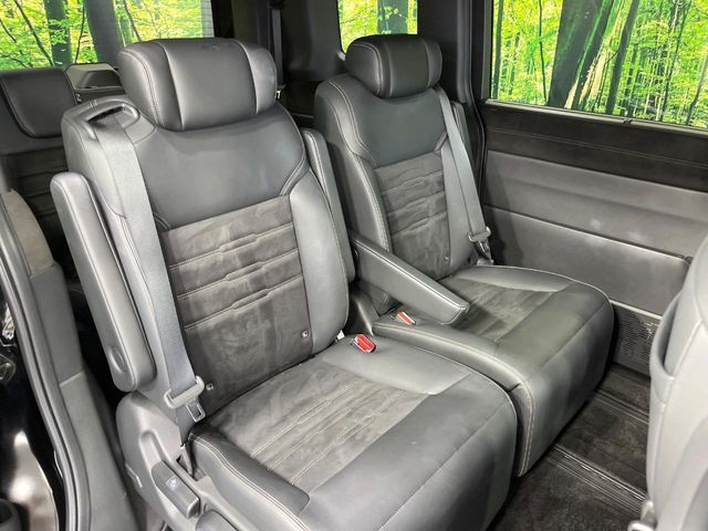 STEPWAGON e:HEV SPADA