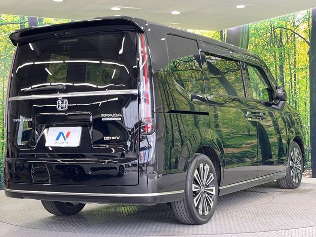 STEPWAGON e:HEV SPADA