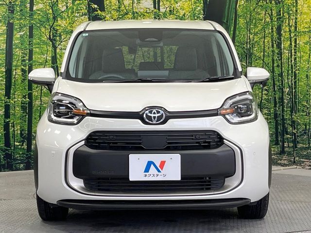 SIENTA HYBRID