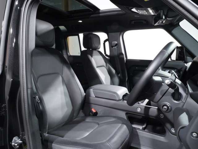 ROVER DEFENDER