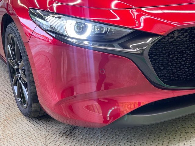 MAZDA3 FASTBACK