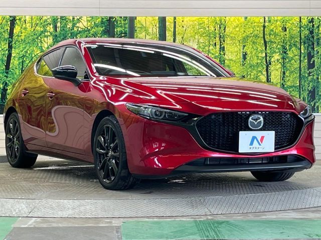 MAZDA3 FASTBACK