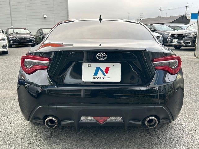 86