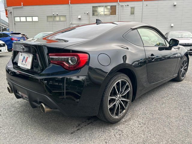 86