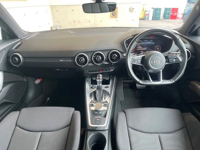 AUDI TT coupe