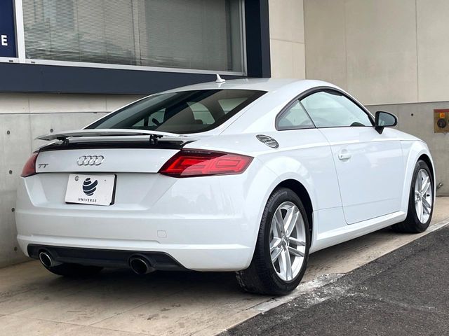 AUDI TT coupe