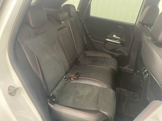 MERCEDES BENZ B class
