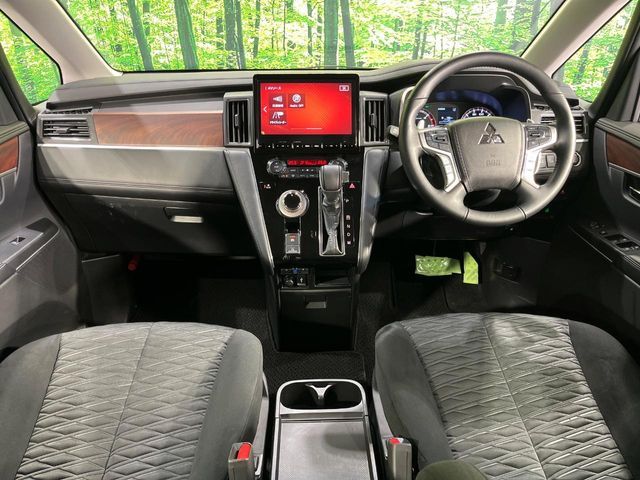 DELICA D:5 4WD