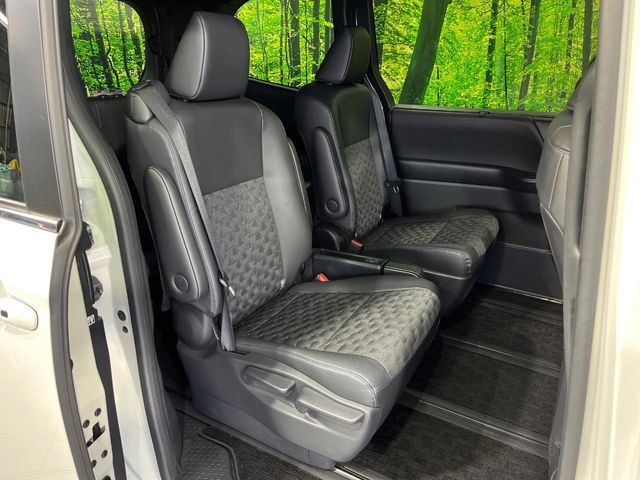 VOXY 4WD