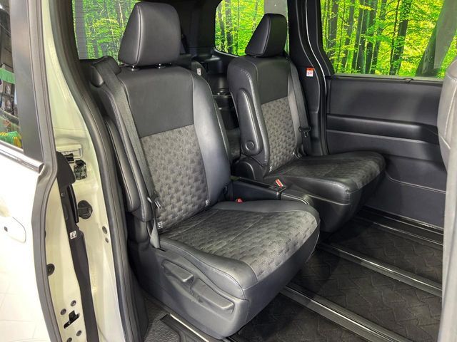 VOXY 4WD