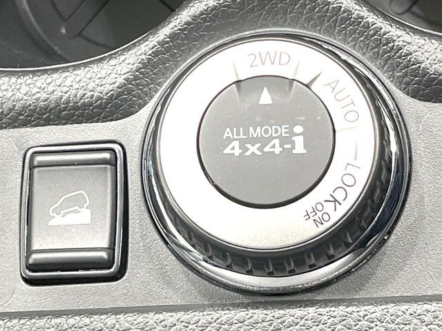 X-TRAIL 4WD