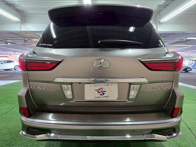 LEXUS LX570 AWD