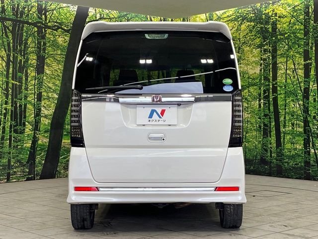 N BOX CUSTOM 4WD