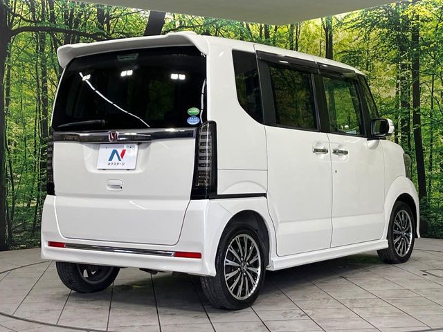 N BOX CUSTOM 4WD