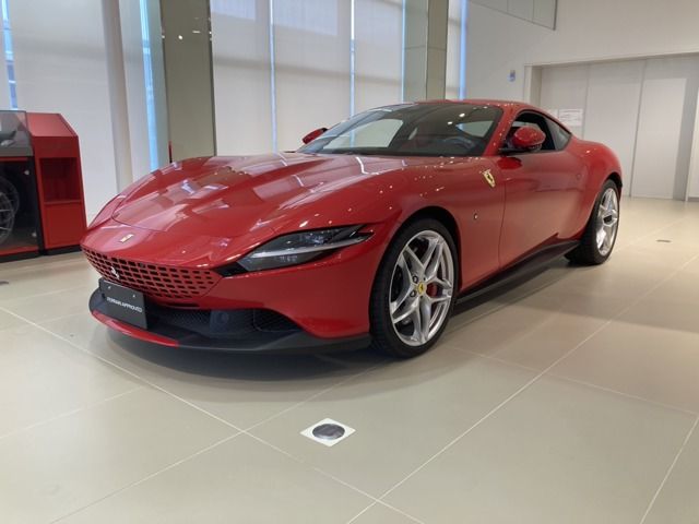 FERRARI Roma