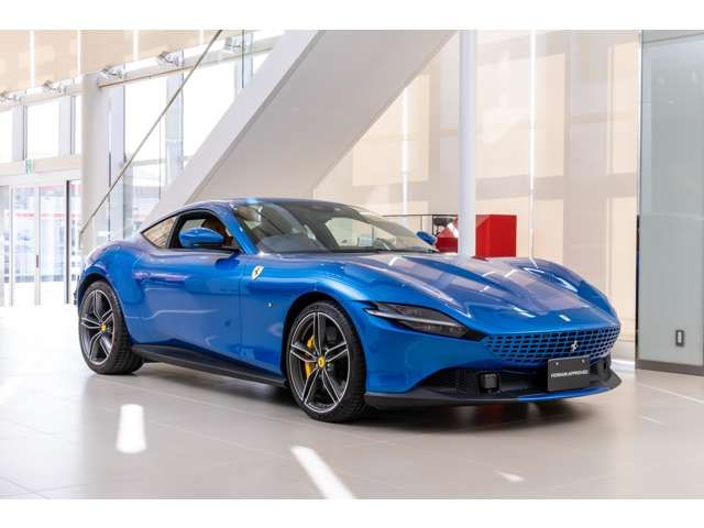 FERRARI Roma