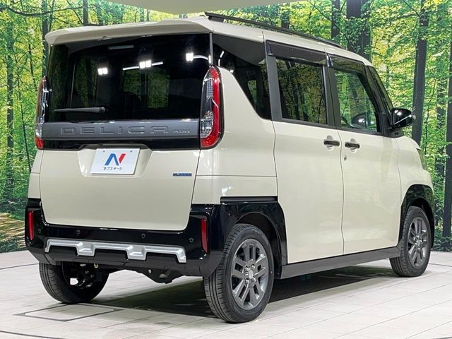 DELICA MINI