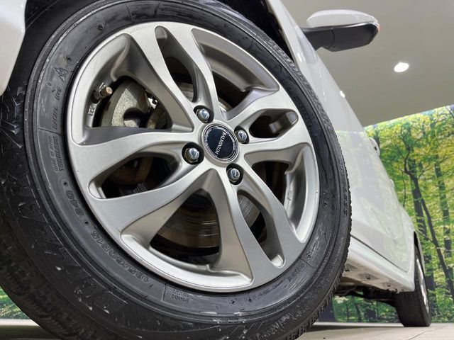 YARIS HYBRID