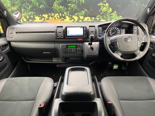 HIACE van 2WD