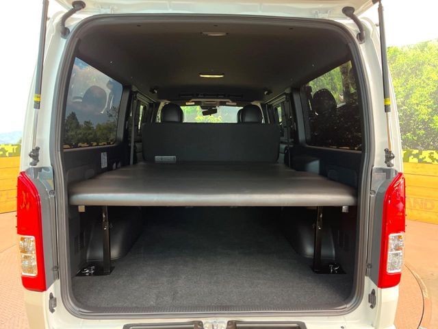 HIACE van 2WD