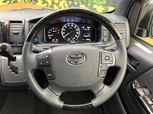 HIACE van 2WD