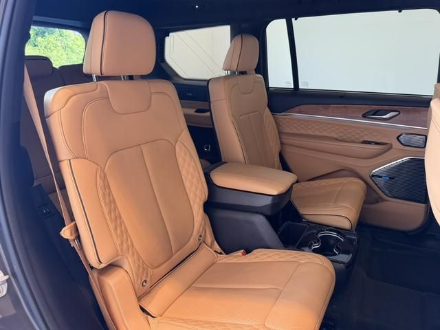 JEEP GRAND CHEROKEE L