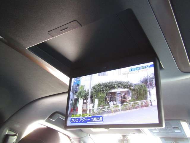 VELLFIRE  HYBRID