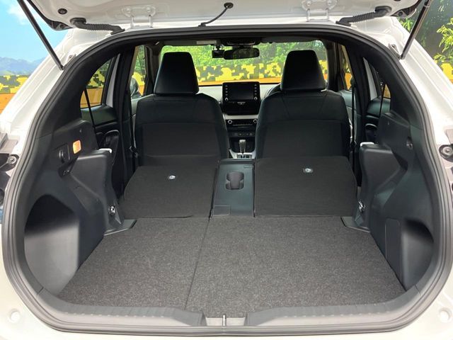YARIS CROSS HYBRID