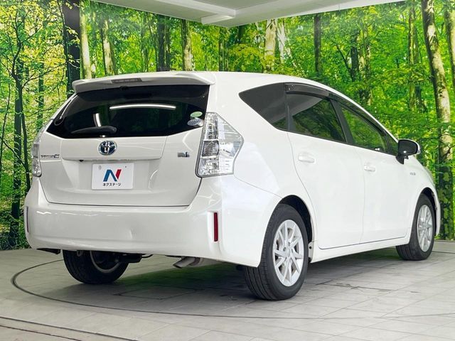PRIUS Alpha