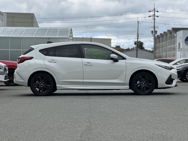 IMPREZA 5Door