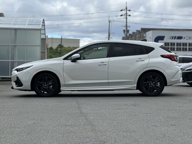 IMPREZA 5Door