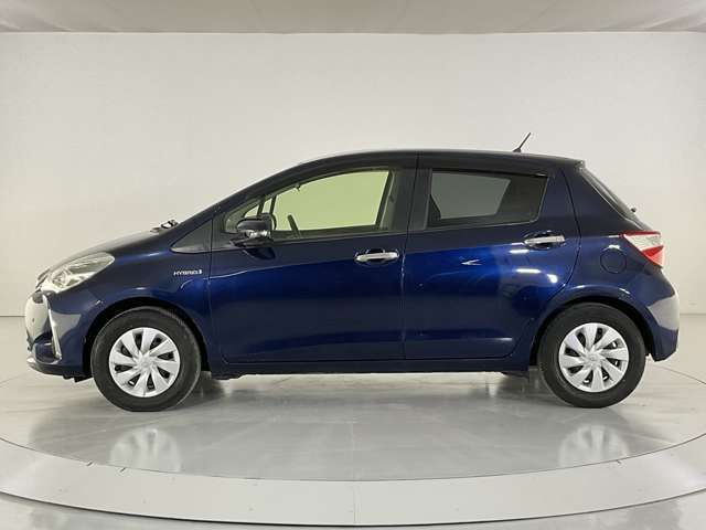 VITZ HYBRID
