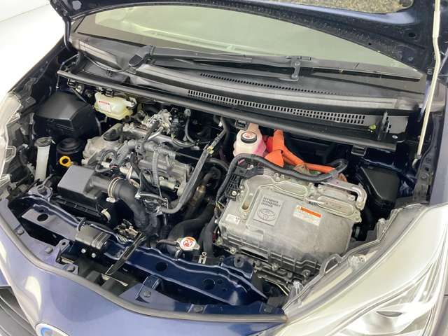 VITZ HYBRID