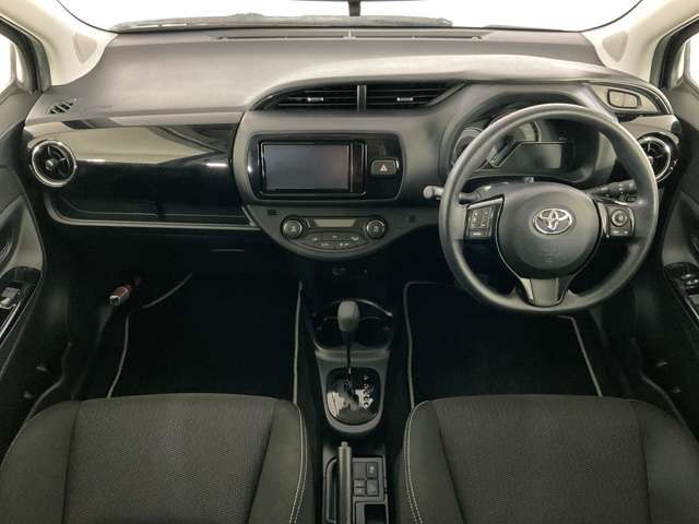 VITZ HYBRID