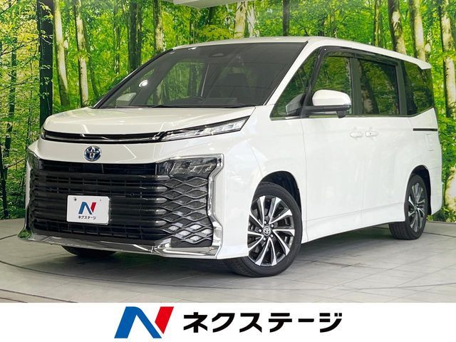 VOXY HYBRID
