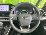 VOXY HYBRID