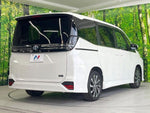 VOXY HYBRID