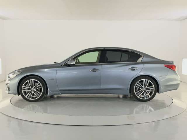 SKYLINE HYBRID 4WD