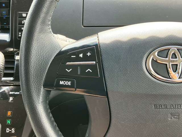 ESTIMA HYBRID 4WD