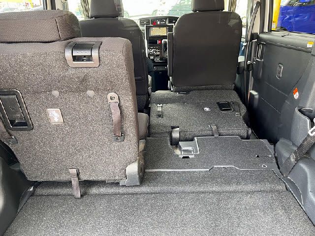 ROOMY