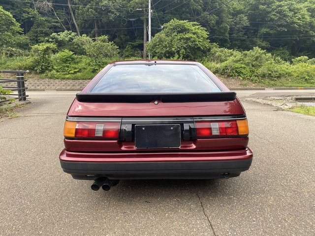 COROLLA LEVIN