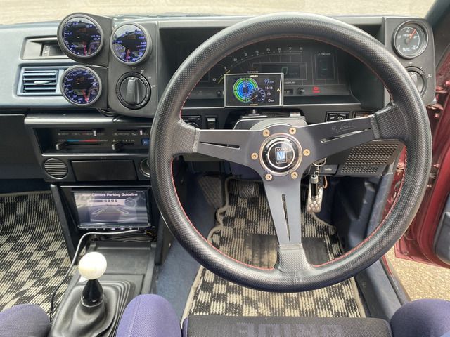 COROLLA LEVIN