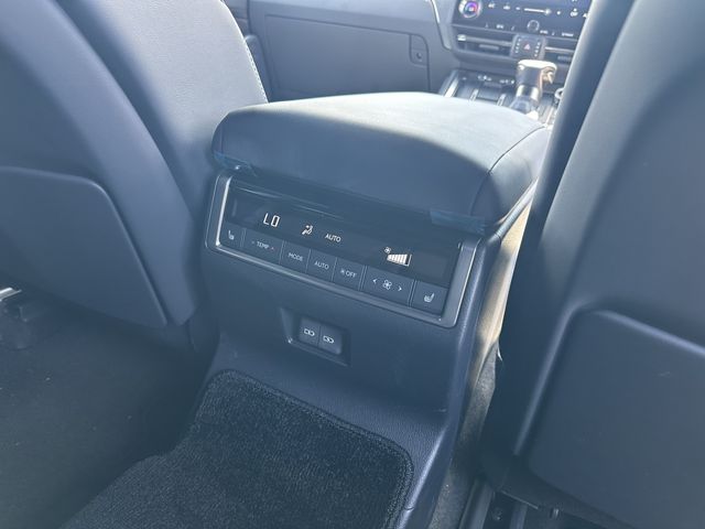 LEXUS GX550