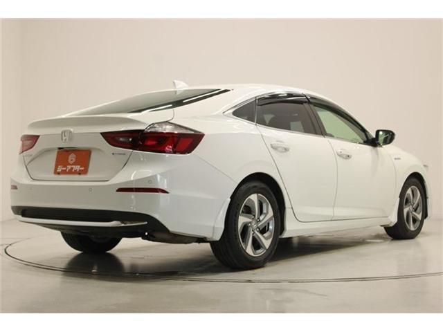 INSIGHT sedan