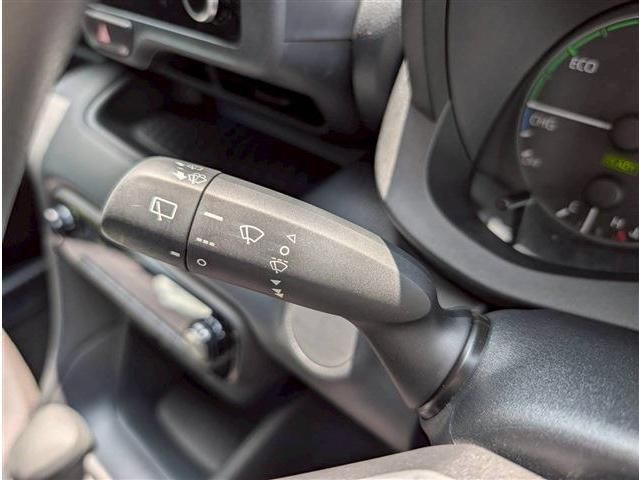 YARIS HYBRID