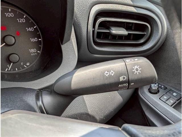 YARIS HYBRID